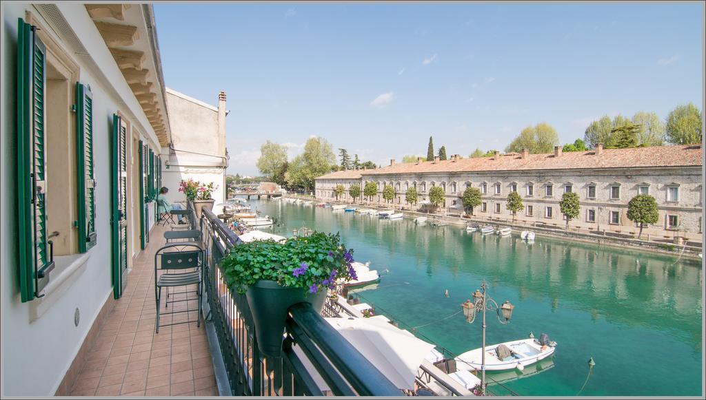Acqua Verde Appartamenti Peschiera del Garda Luaran gambar